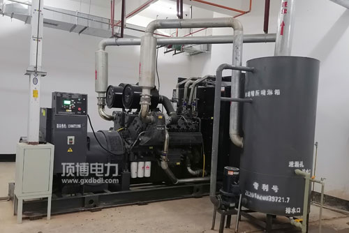 全自動(dòng)柴油發(fā)電機組和自動(dòng)切換功能上有什么差別