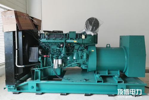 維修師傅分享柴油發(fā)電機組廠(chǎng)家換機油故障的處理心得