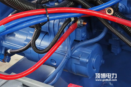 電噴式柴油發(fā)電機組的工作原理及結構特點(diǎn)